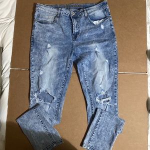 Rue 21 P light wash skinny jeans